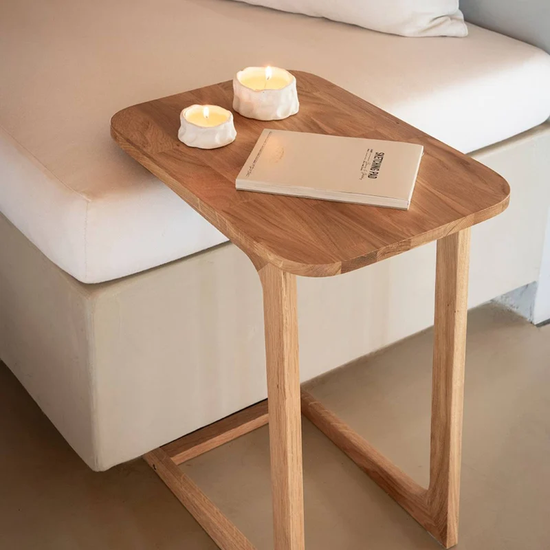 Mesa auxiliar de roble moderna para sofá