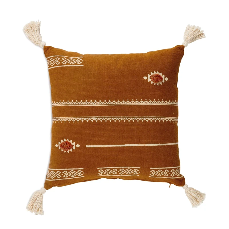 Cojín con pompones marrón étnico 45x45 de algodón