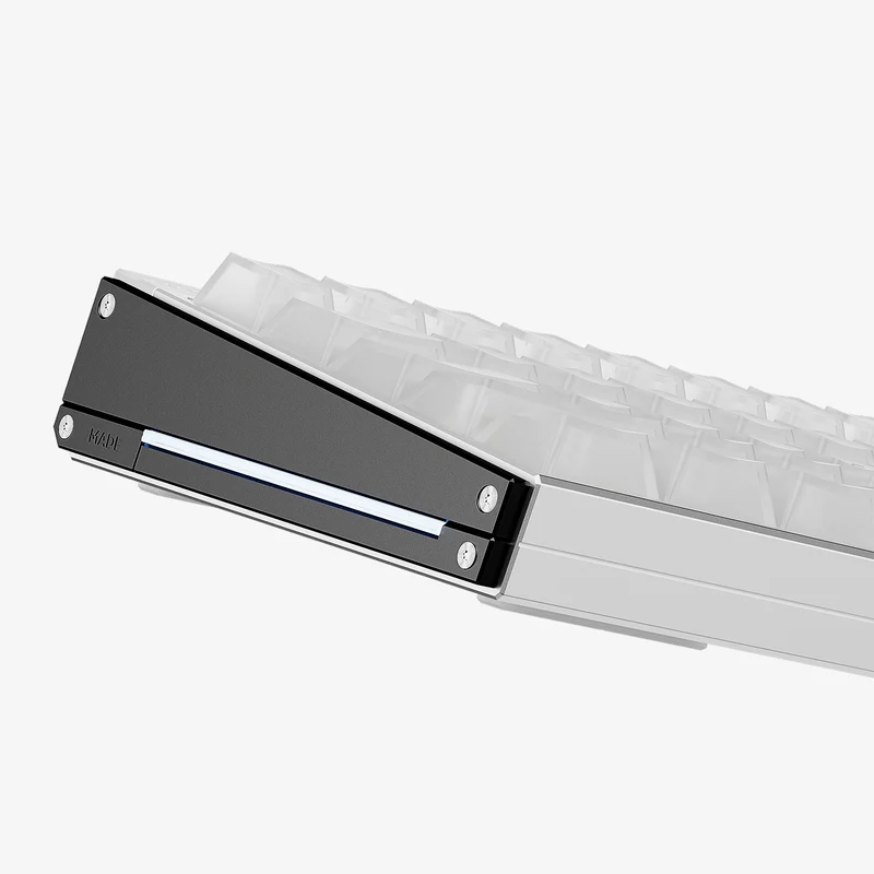 MADE68 Ultra V2 Side Panel