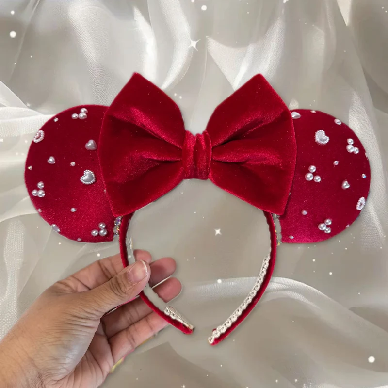 Red Pearl Velvet Ears